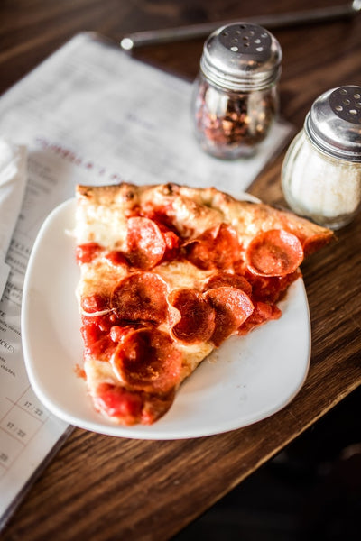 Should I Buy an Indoor or Outdoor Pizza Oven