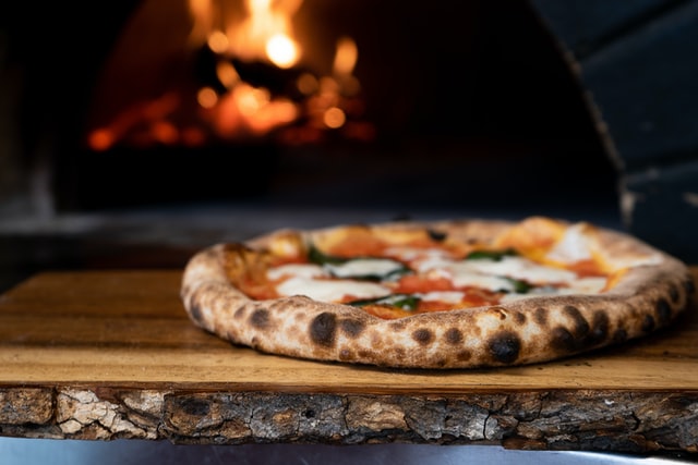 What Food Can You Cook In A Pizza Oven?