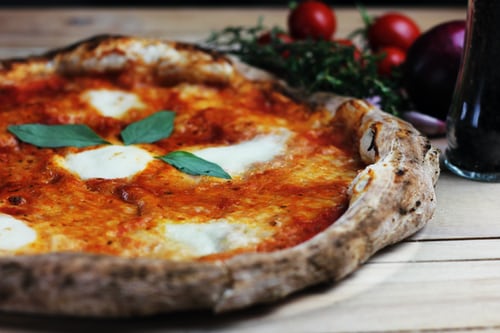 Pizza Oven Temperature: How Hot Should a Pizza Oven Be?